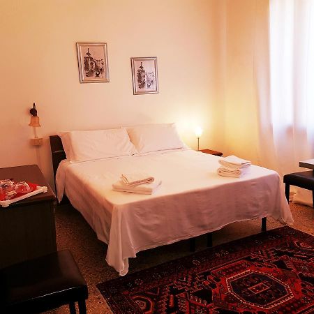 Residenza Ponte Degli Scalzi Venice Ngoại thất bức ảnh